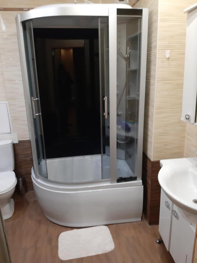 Lux Apartment City Center Николайев Екстериор снимка