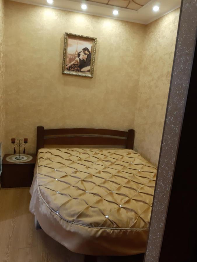 Lux Apartment City Center Николайев Екстериор снимка
