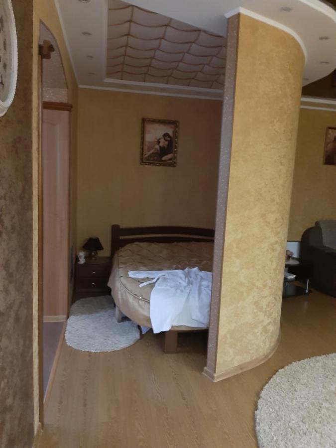 Lux Apartment City Center Николайев Екстериор снимка