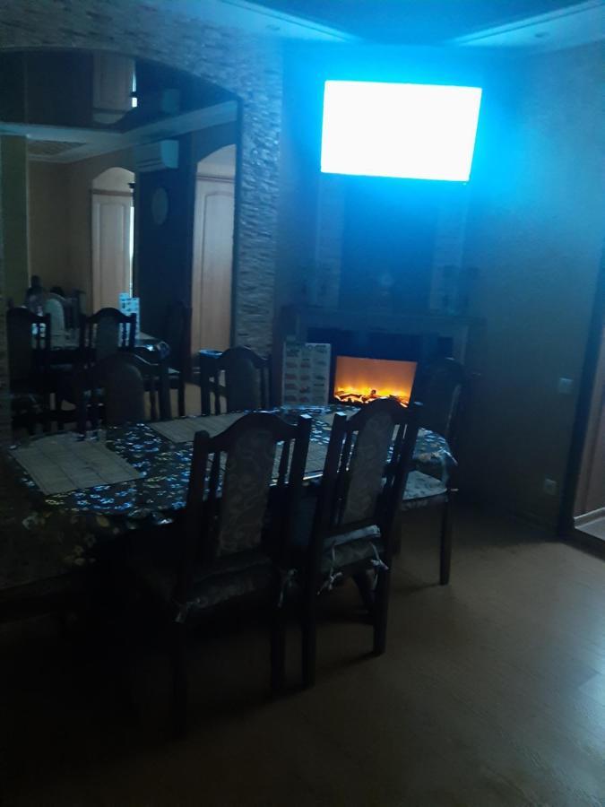 Lux Apartment City Center Николайев Екстериор снимка