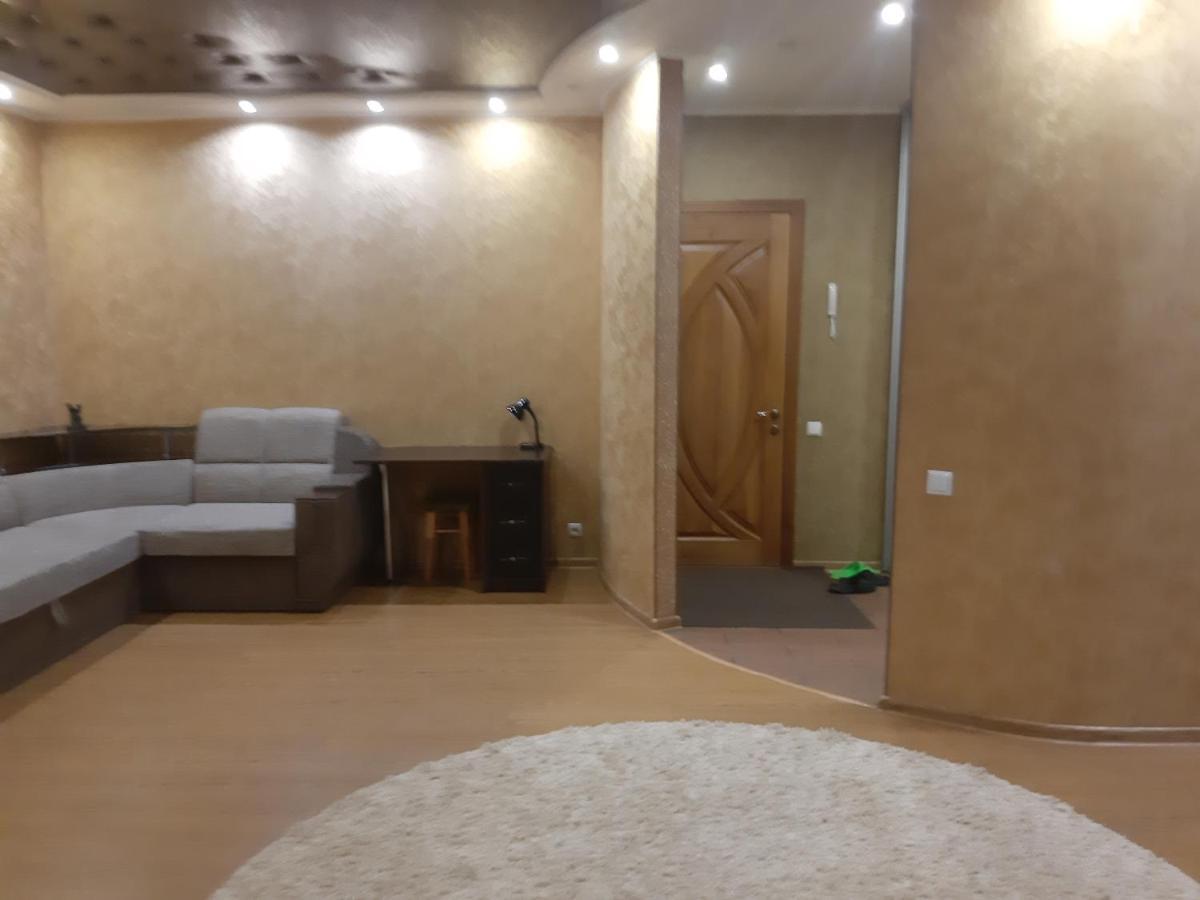 Lux Apartment City Center Николайев Екстериор снимка